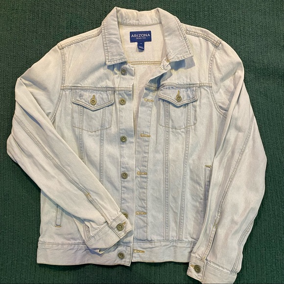Arizona Jean Company Other - Light Blue Wash Denim Jean Jacket
